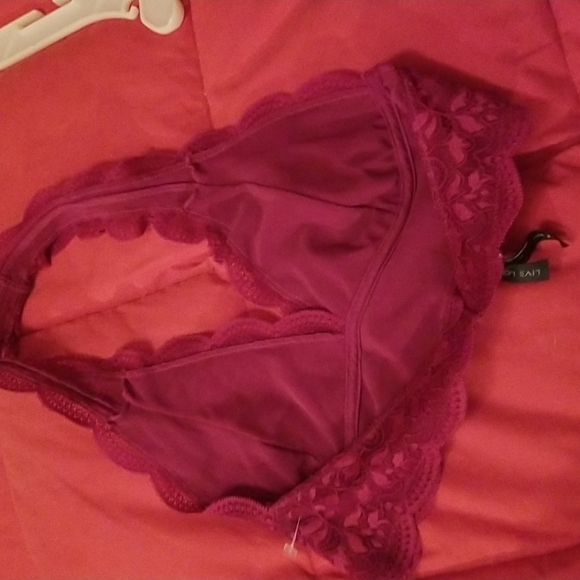 🆓♥️ AERIE ♥️ Halter scallop lace Live love dream 💕 Perfect for Valentine's Day - Picture 3 of 5